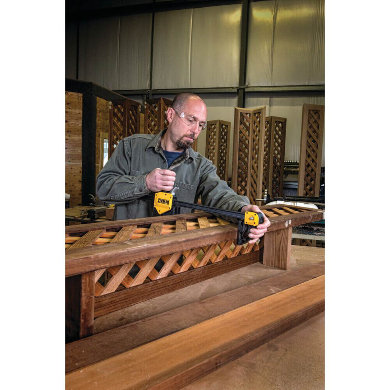 Струбцина DeWALT XL триггерна DWHT0-83186