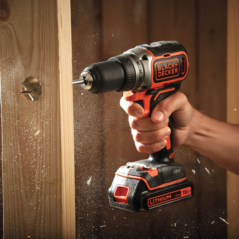 Дриль акумуляторний BLACK+DECKER шурупокрут акумуляторний безщітковий