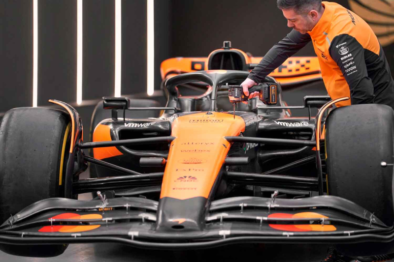 Акумуляторний шуруповерт DeWALT Шурупокрут ударний McLaren F1