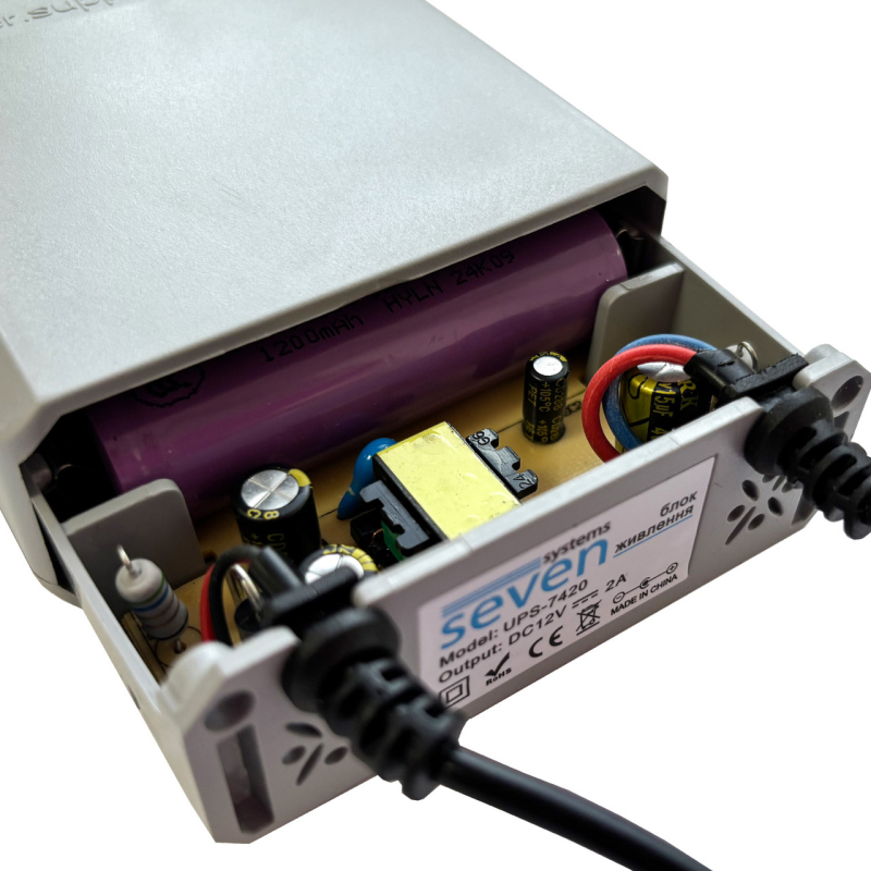 Блок безперервного живлення SEVEN Systems 12V/2A UPS-7420 (UPS-7420)